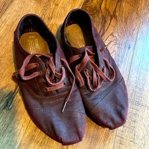 Toms lace up cordones shoes